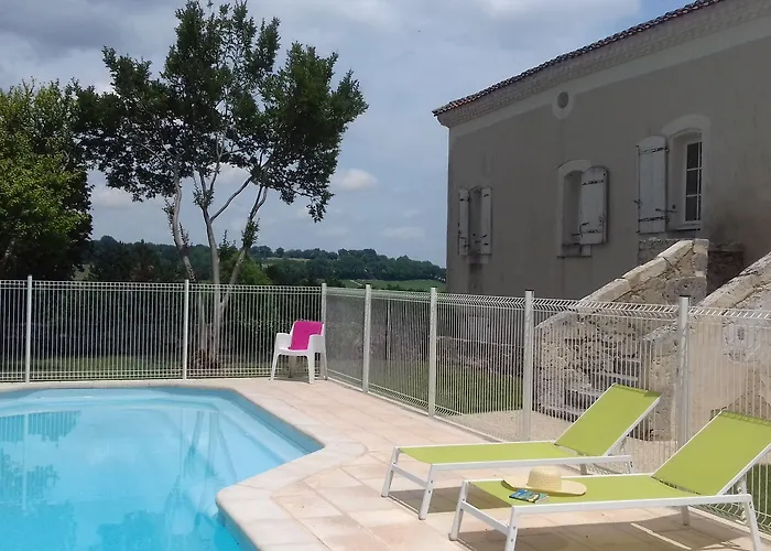 Terra Gasconha شقة